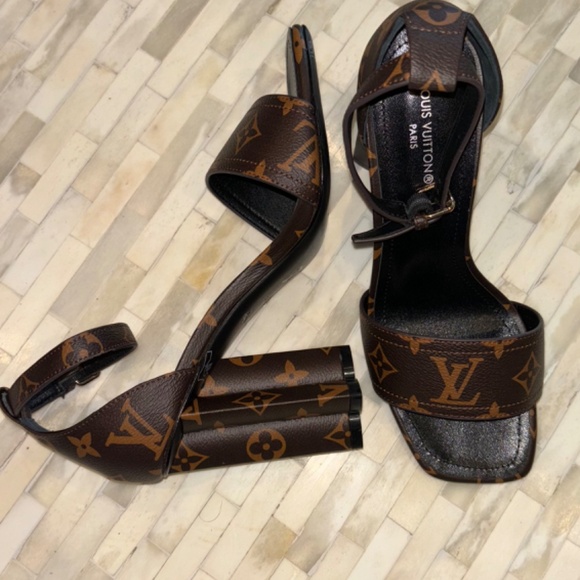 Louis Vuitton heels - Picture 2 of 2